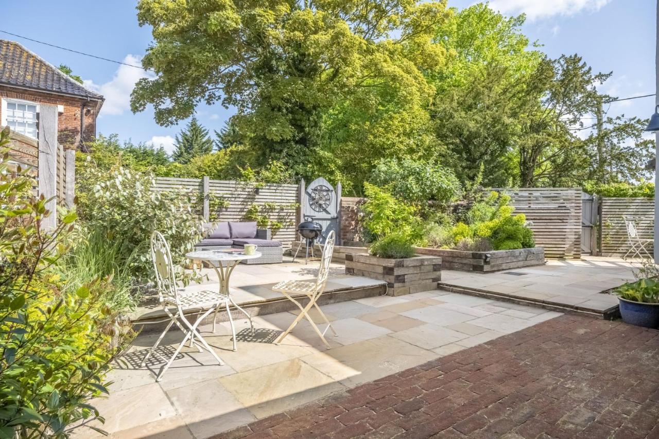 The Clockhouse Vila North Lopham Exterior foto